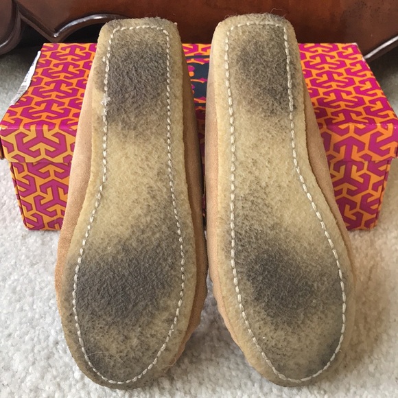 Tory Burch Dee Dee Suede & Shearling Moccasin Slippers - Picture 14 of 15